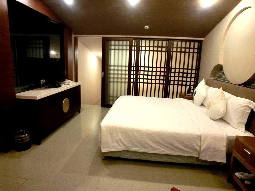 Marina Spa Hotel Sanya Zewnętrze zdjęcie
